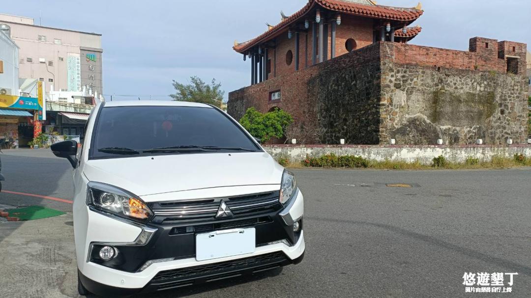 五座車 (三菱COLT PLUS)