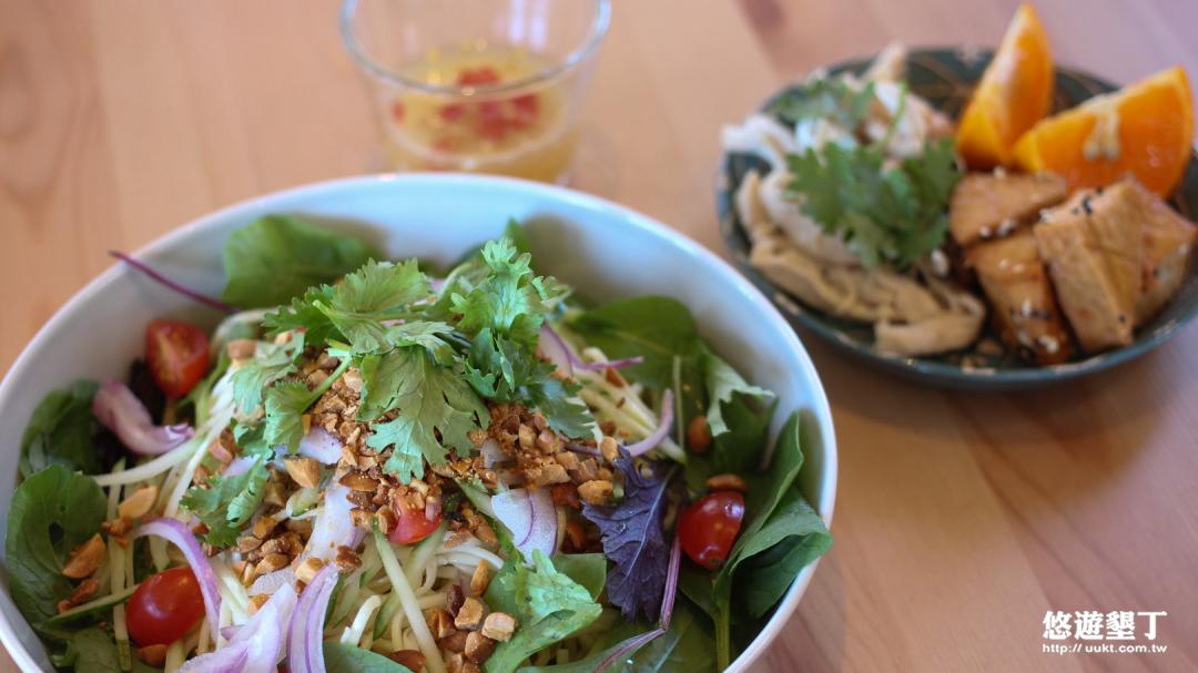 早午餐-泰酸辣沙拉麵