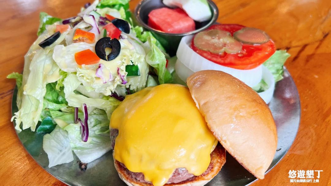 輕食起司牛肉堡