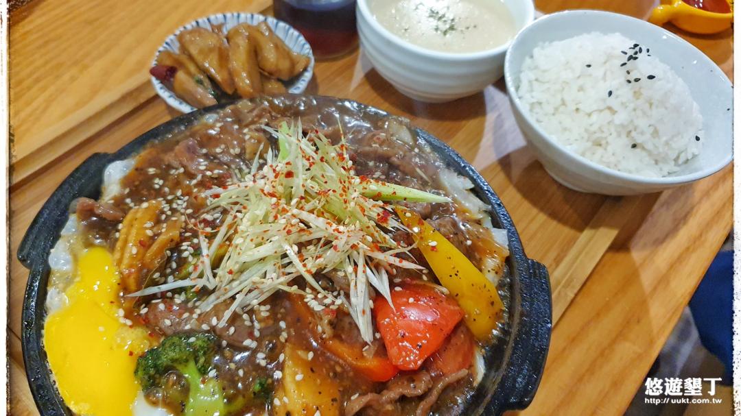 黑胡椒陶板牛肉