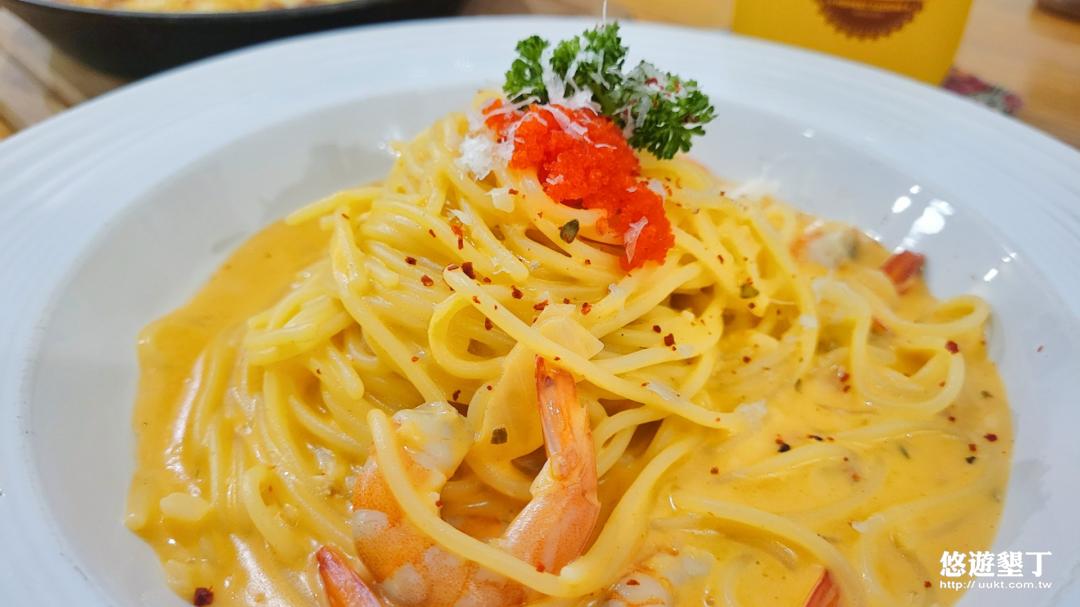 奶油辣味鮮義大利麵