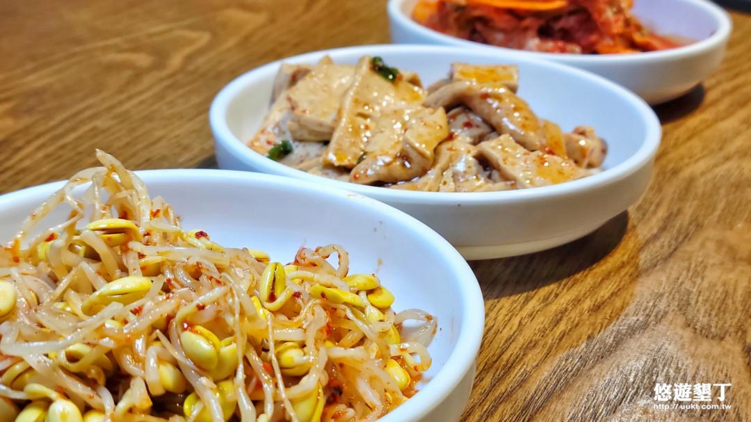 附餐點的韓式小菜