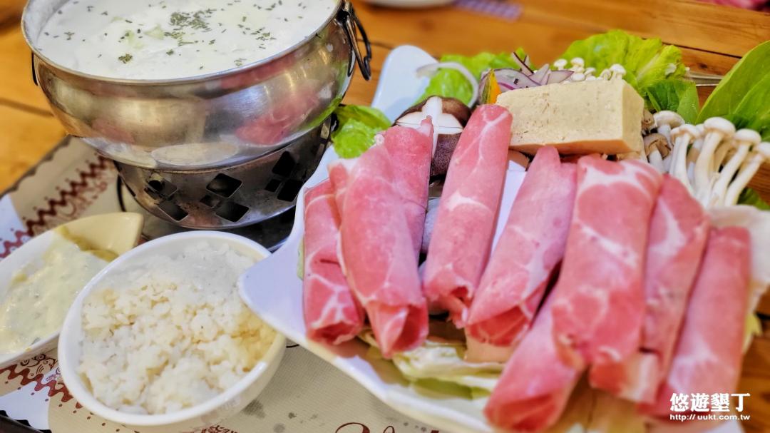 香草牛肉火鍋(店長推薦)