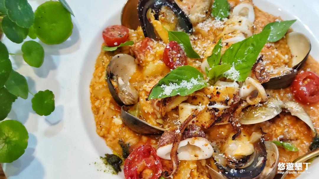 辣味檸香茄汁中卷燉飯