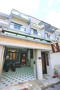 海吶民宿 (隱岸)