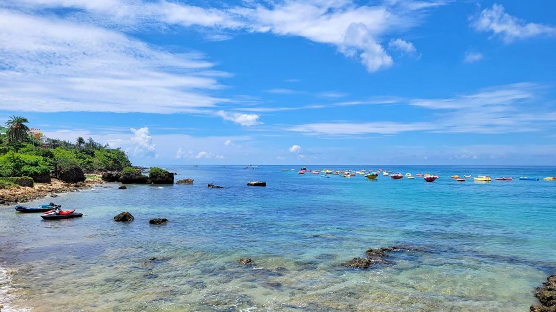 南灣海灘