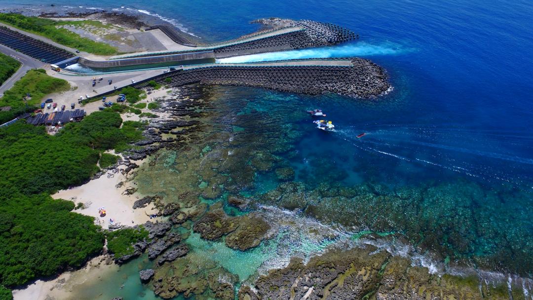 出水口空拍全景